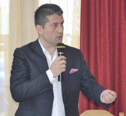 Consilierii locali constănţeni, întruniţi în şedinţă extraordinară